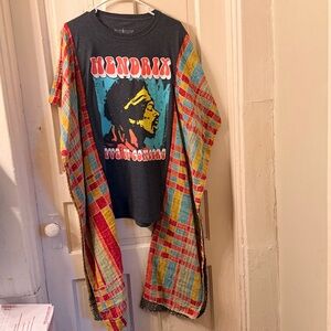 Hendrix Graphic Tee with Colorful Plaid Kimono